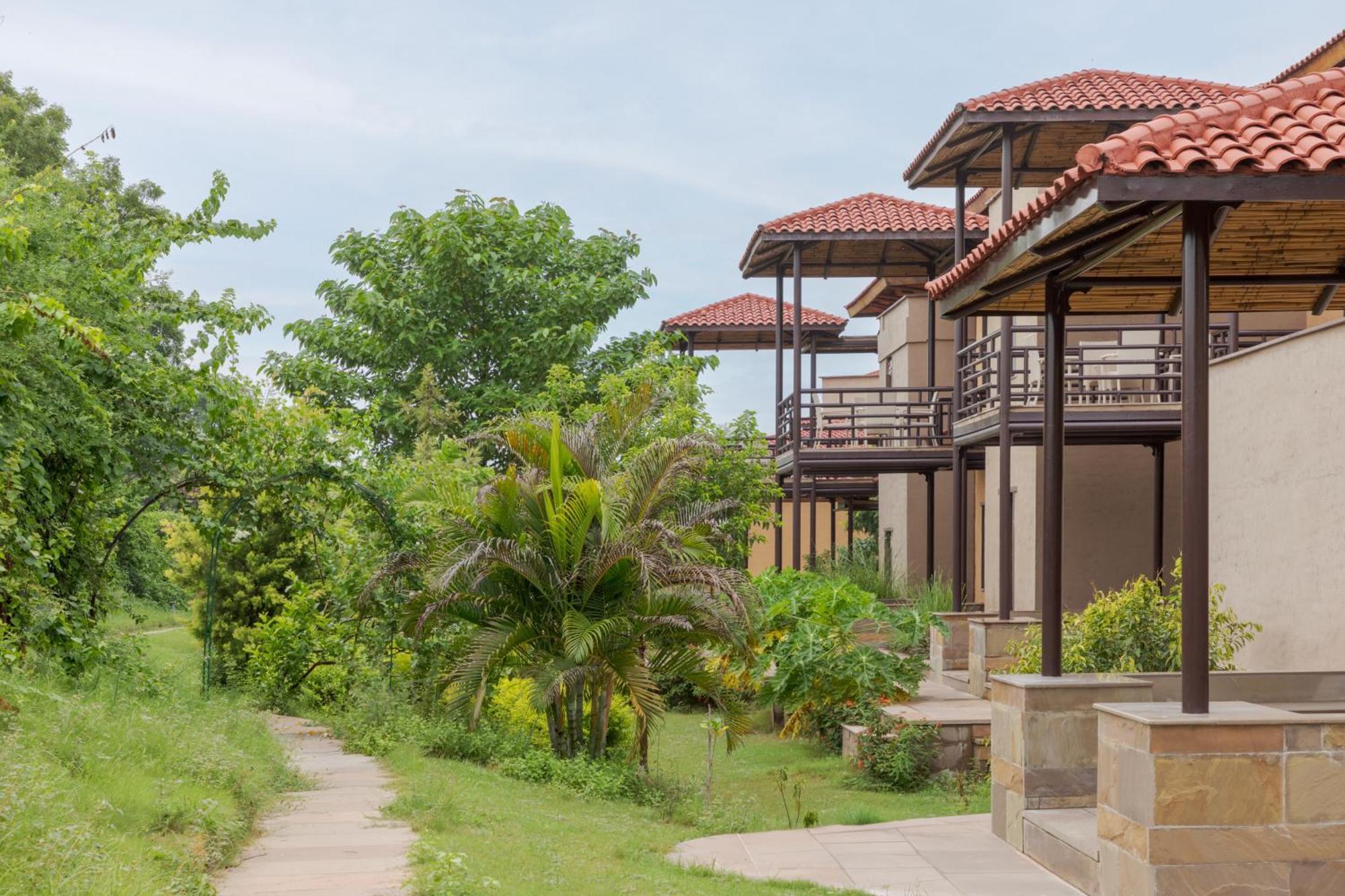 Aamaghati Wildlife Resort, Ranthambore Sawai Madhopur Exterior photo