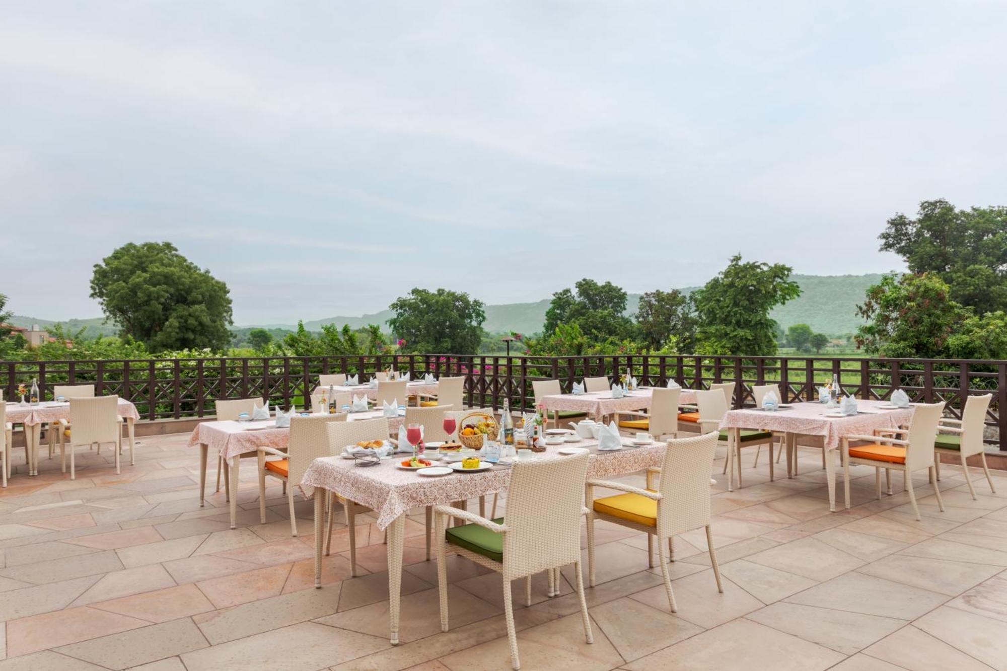 Aamaghati Wildlife Resort, Ranthambore Sawai Madhopur Exterior photo